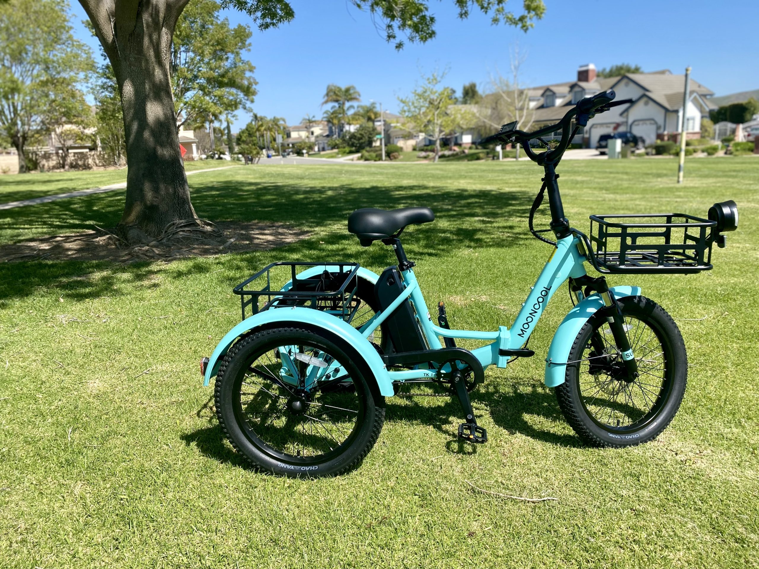 Mooncool electric trike